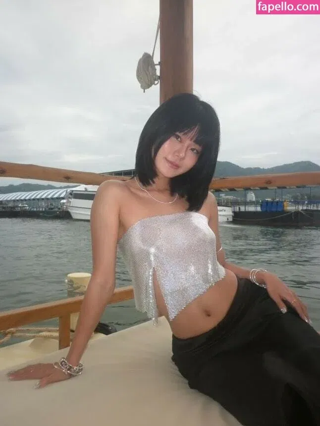 Yuuno Onlyfans Photo Gallery 