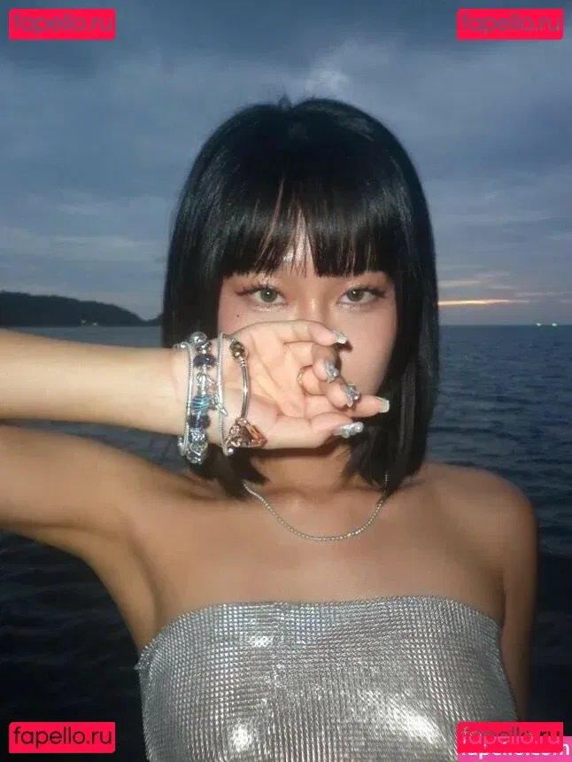 Yuuno Onlyfans Photo Gallery 