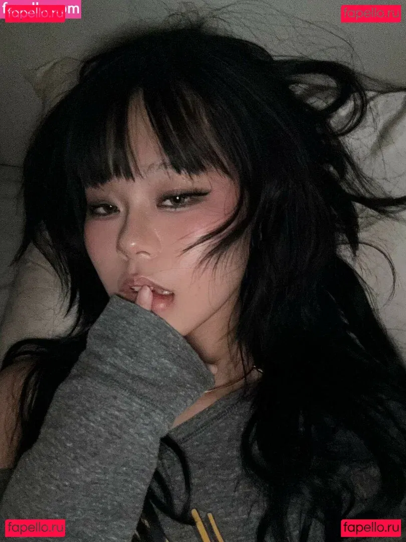 Yuuno Onlyfans Photo Gallery 