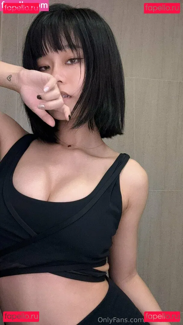 Yuuno Onlyfans Photo Gallery 