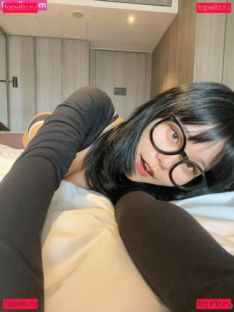 Yuuno Onlyfans Photo Gallery 