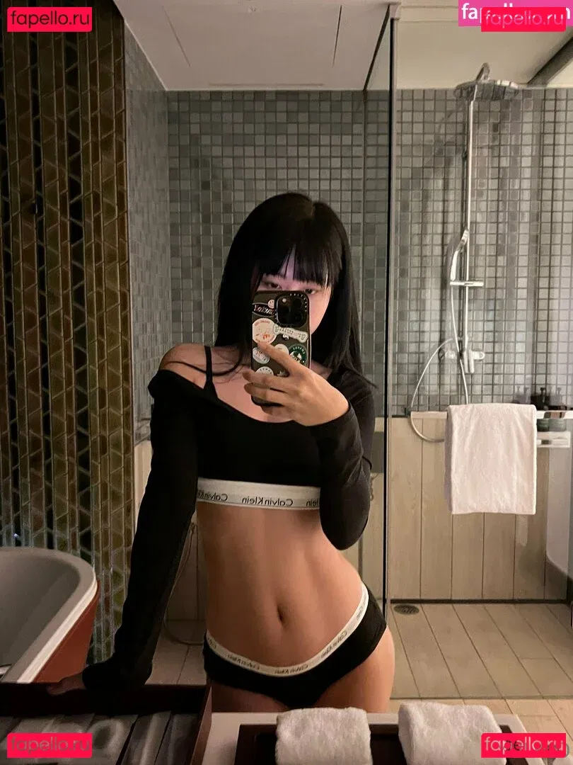 Yuuno Onlyfans Photo Gallery 