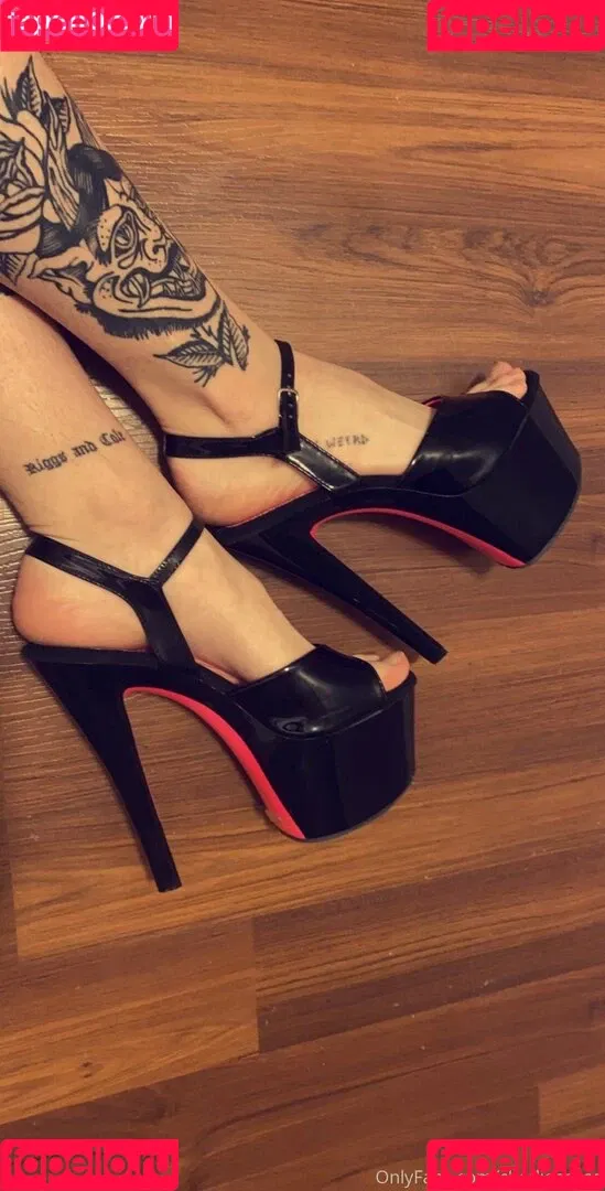 lilhoneybeez Onlyfans Photo Gallery 