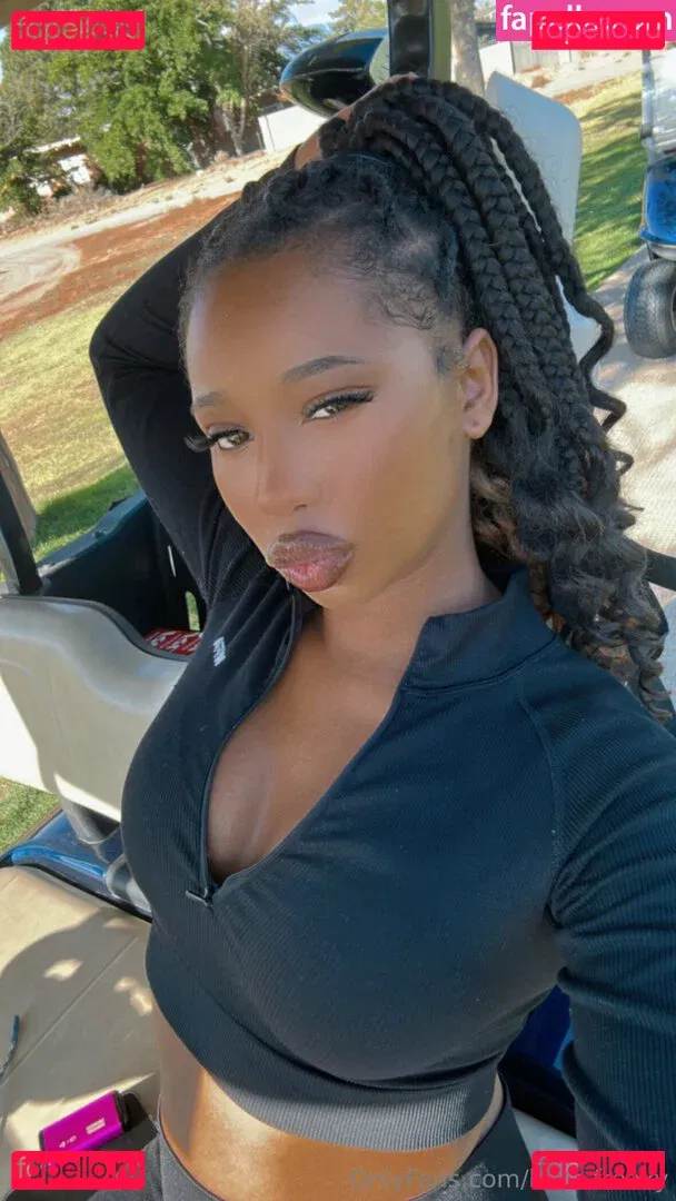 IeshaMarie20 Onlyfans Photo Gallery 