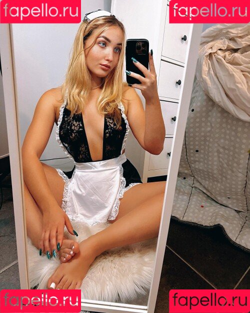 Chloe Chevalier Onlyfans Photo Gallery 