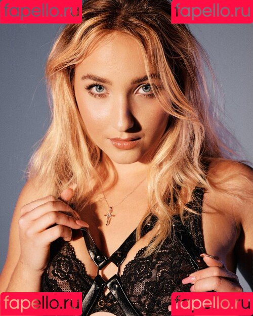 Chloe Chevalier Onlyfans Photo Gallery 