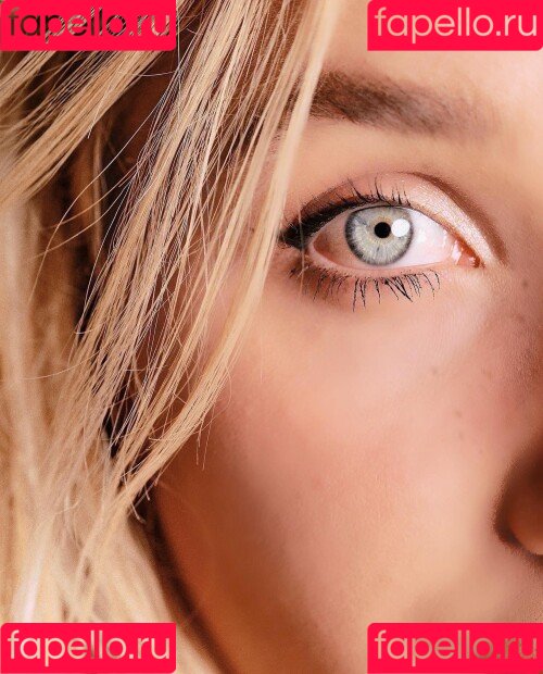 Chloe Chevalier Onlyfans Photo Gallery 