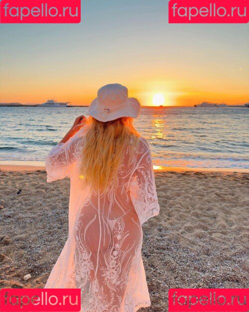 Chloe Chevalier Onlyfans Photo Gallery 