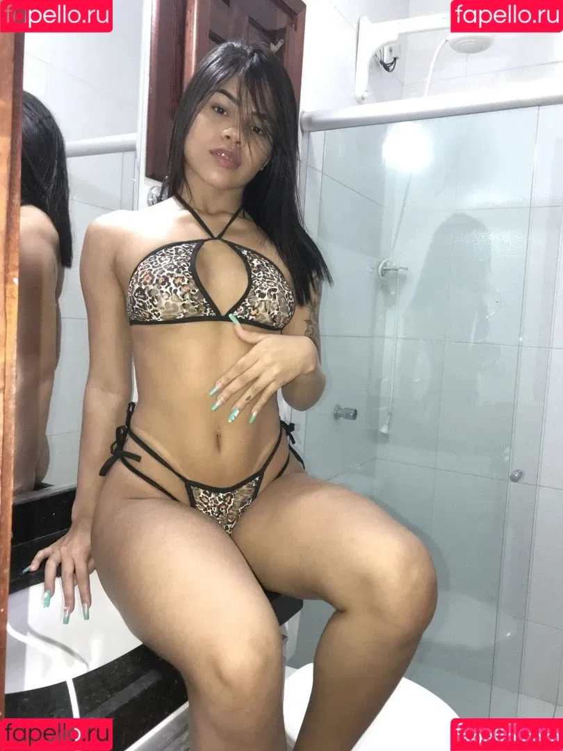 Tati Maya Onlyfans Photo Gallery 