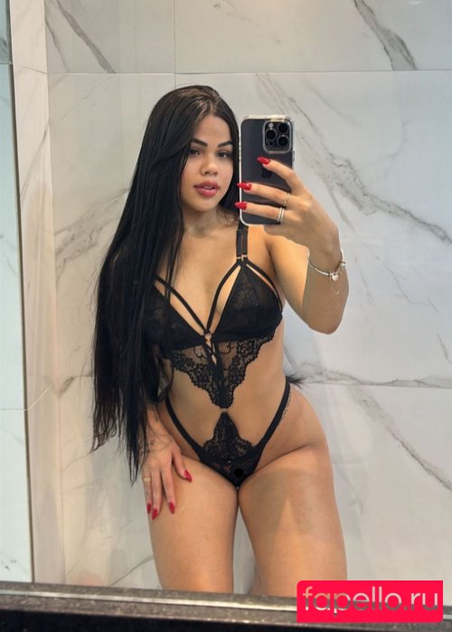 Tati Maya Onlyfans Photo Gallery 