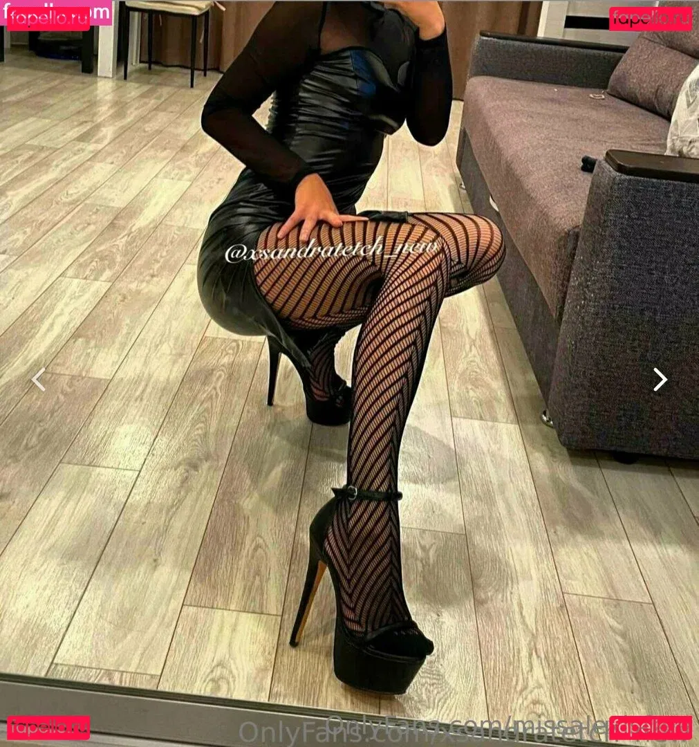 missalexisfree Onlyfans Photo Gallery 