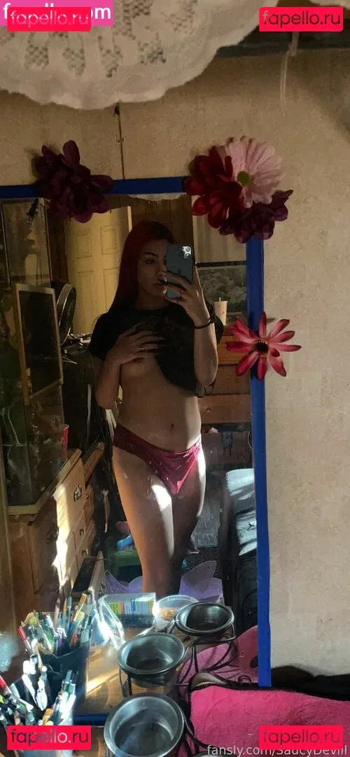saucydevill Onlyfans Photo Gallery 