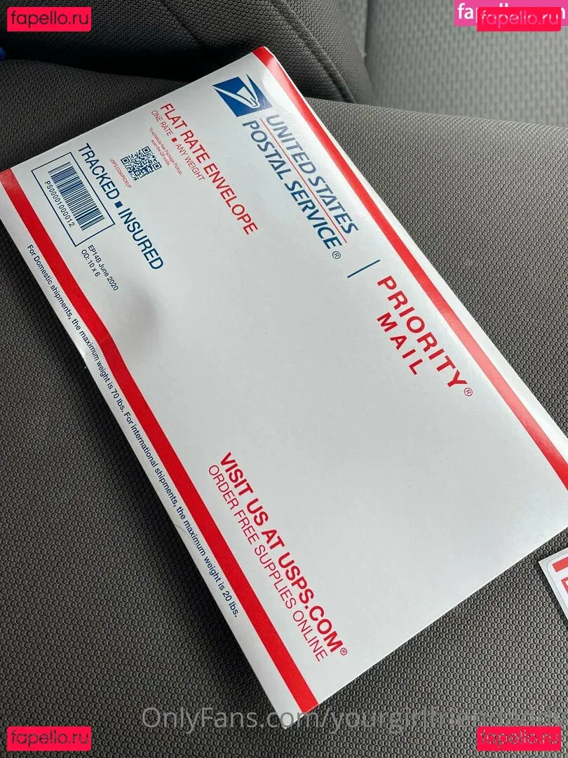 yourgirlfriendaddy Onlyfans Photo Gallery 