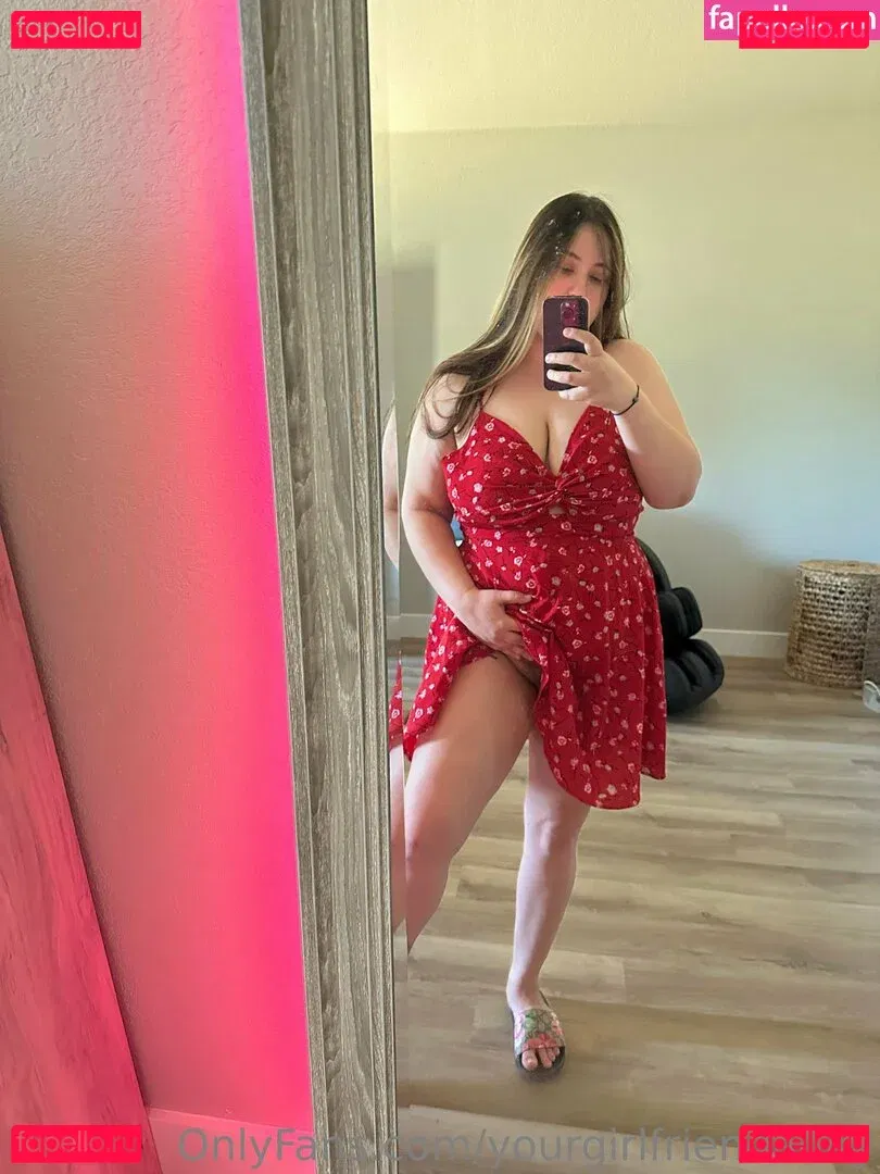 yourgirlfriendaddy Onlyfans Photo Gallery 