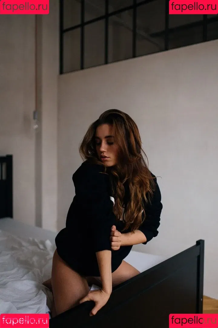Laura Kokinova Onlyfans Photo Gallery 