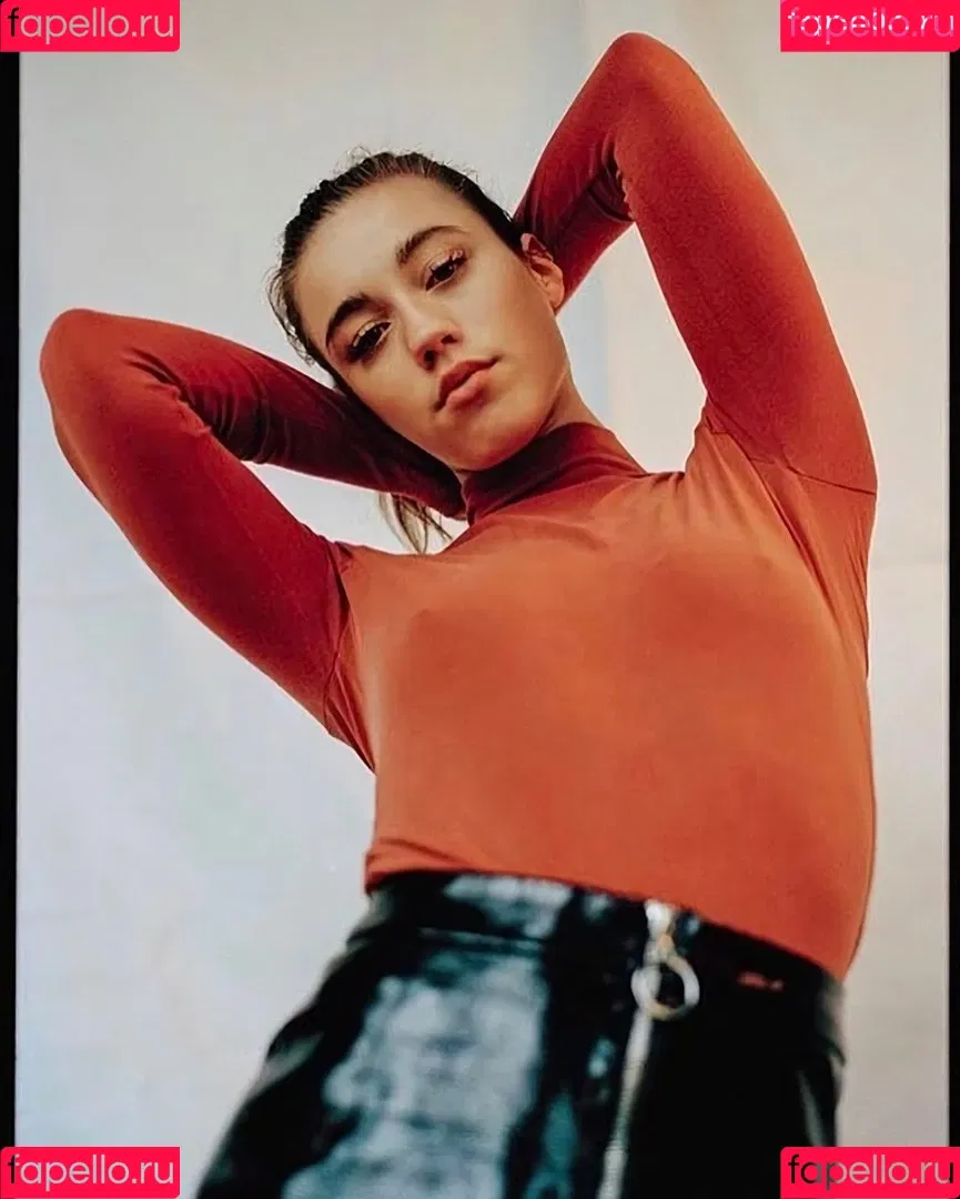 Laura Kokinova Onlyfans Photo Gallery 