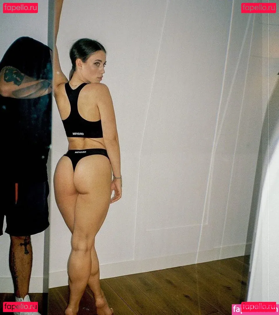 Laura Kokinova Onlyfans Photo Gallery 