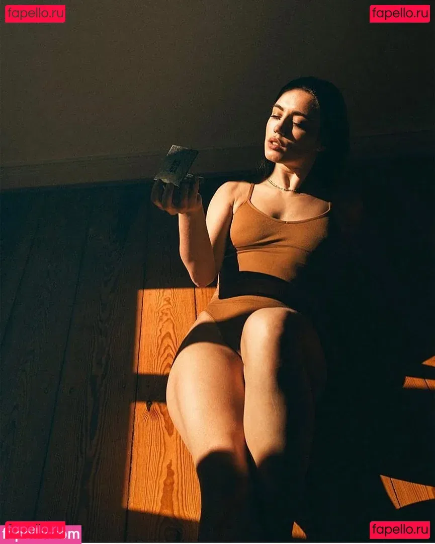 Laura Kokinova Onlyfans Photo Gallery 