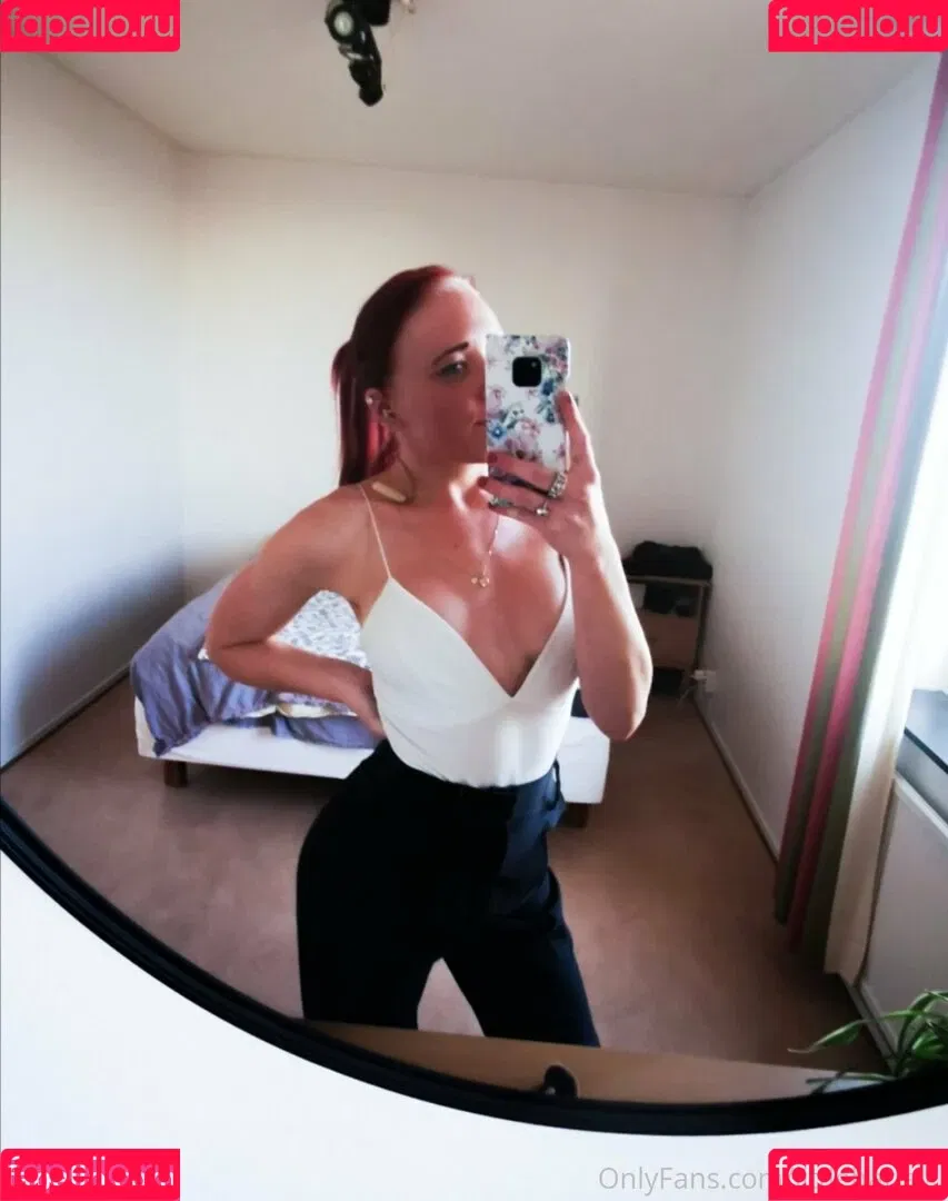 inkedxristina Onlyfans Photo Gallery 