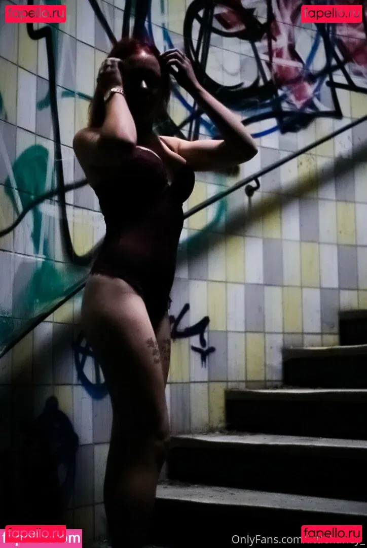 inkedxristina Onlyfans Photo Gallery 