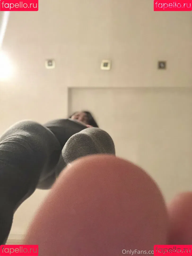 giantesselixs Onlyfans Photo Gallery 