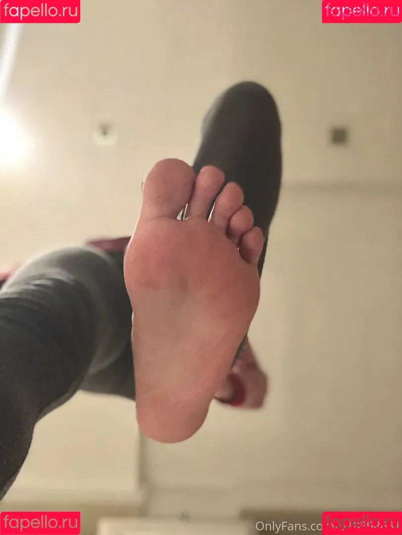 giantesselixs Onlyfans Photo Gallery 