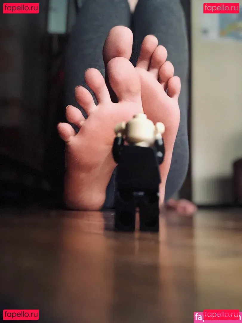 giantesselixs Onlyfans Photo Gallery 