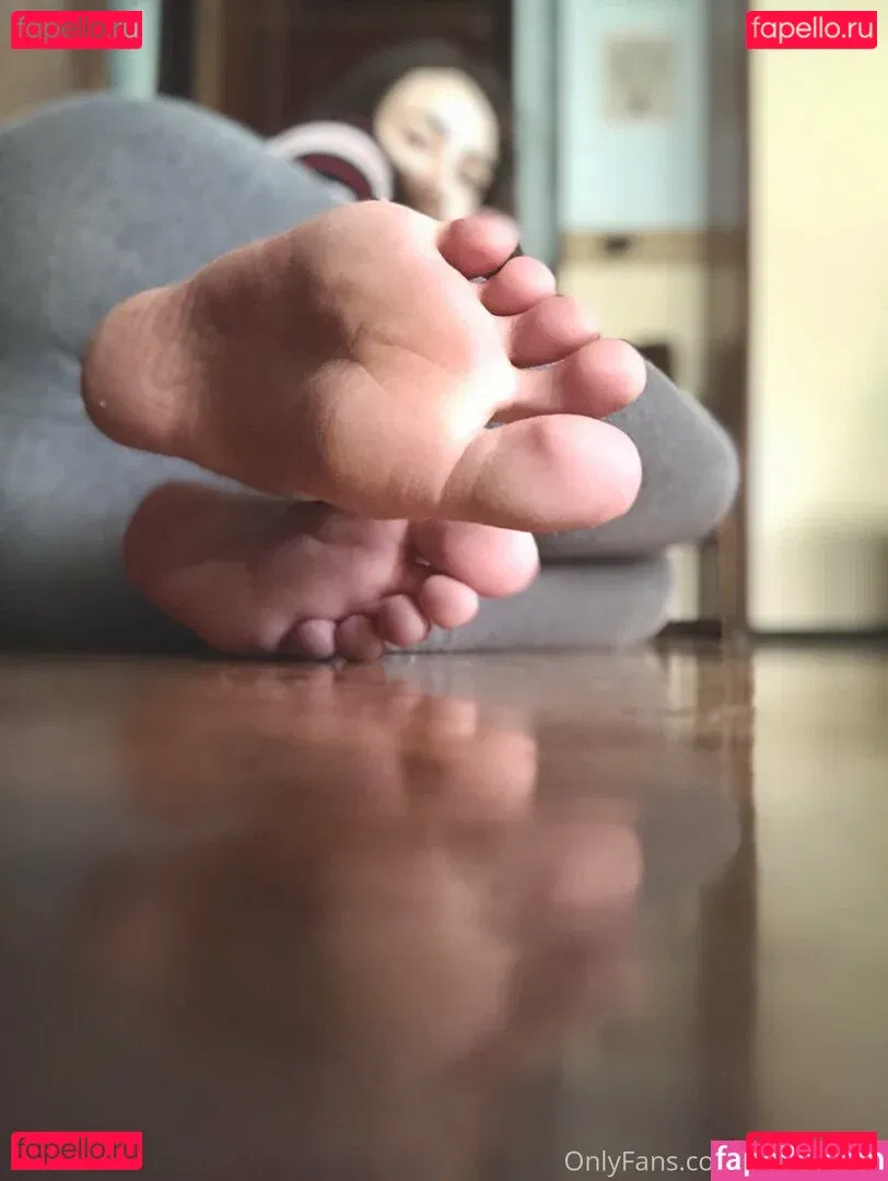 giantesselixs Onlyfans Photo Gallery 