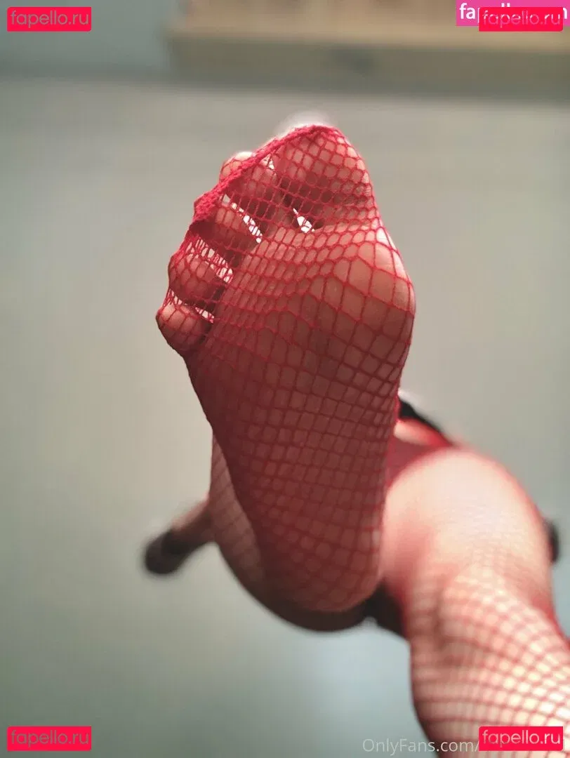 giantesselixs Onlyfans Photo Gallery 