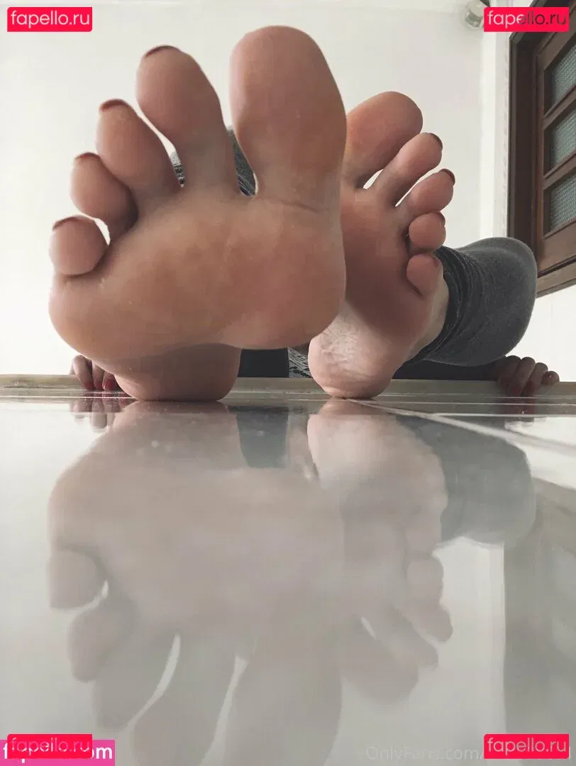 giantesselixs Onlyfans Photo Gallery 