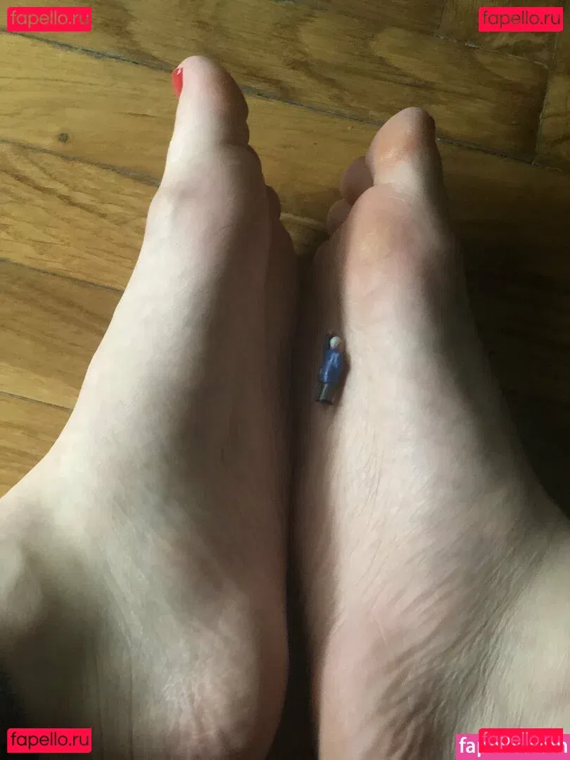 giantesselixs Onlyfans Photo Gallery 