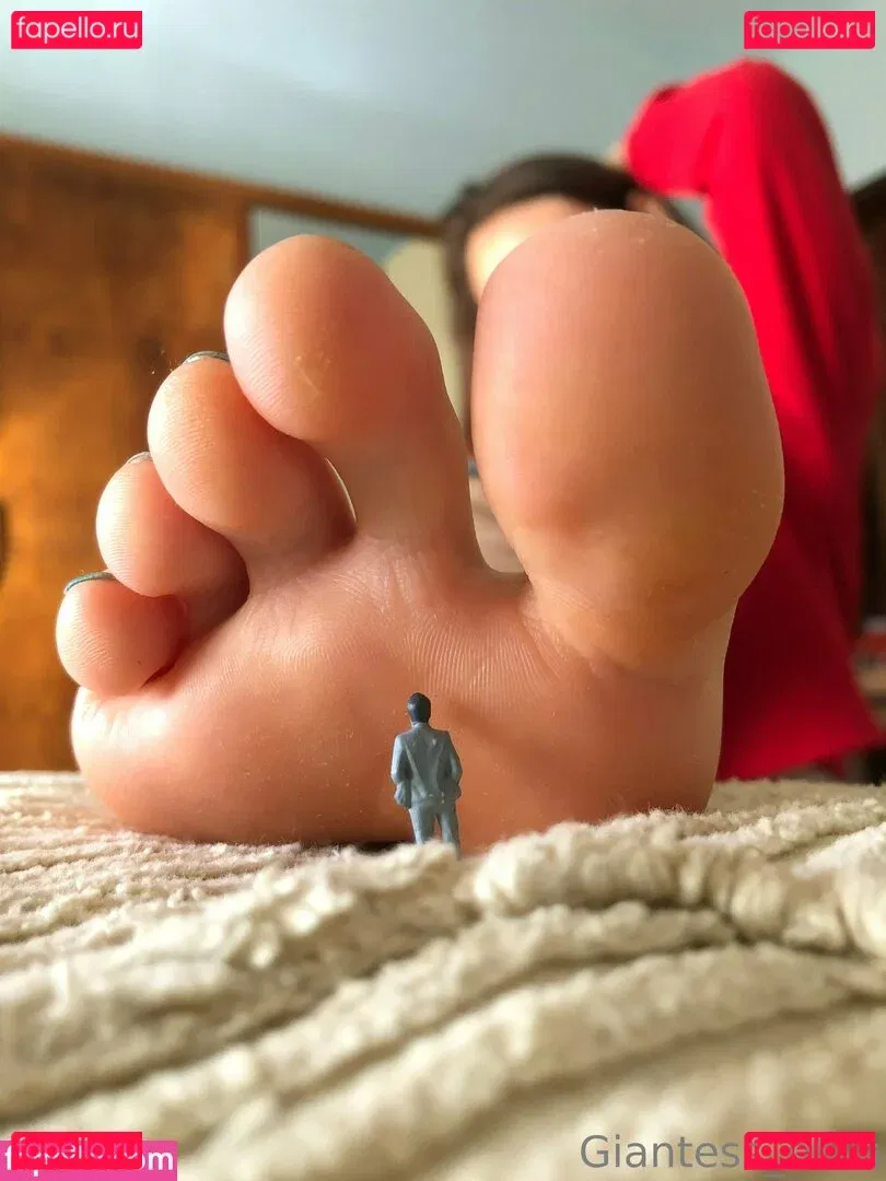 giantesselixs Onlyfans Photo Gallery 