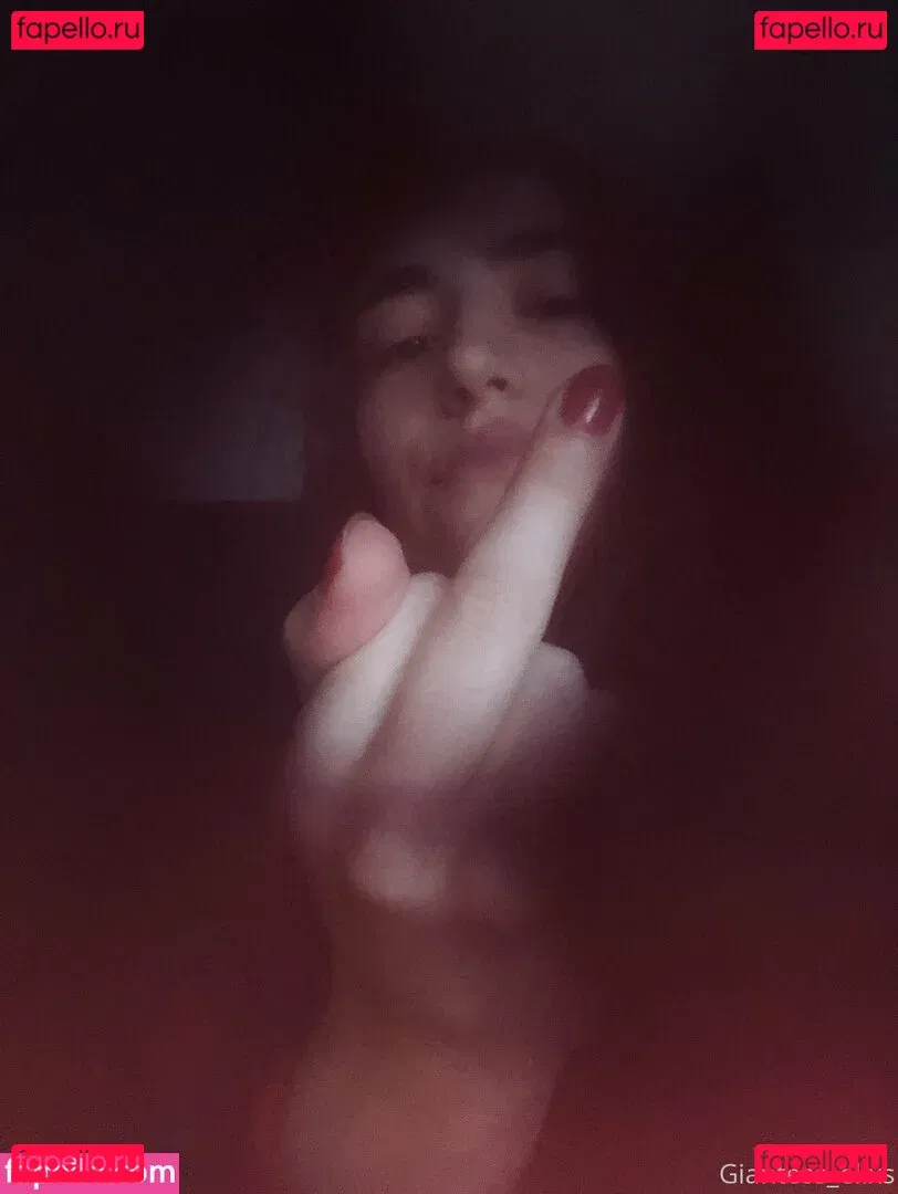 giantesselixs Onlyfans Photo Gallery 