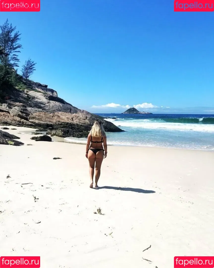 Meredithblake Onlyfans Photo Gallery 