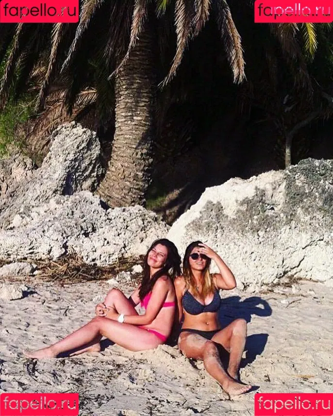 Meredithblake Onlyfans Photo Gallery 