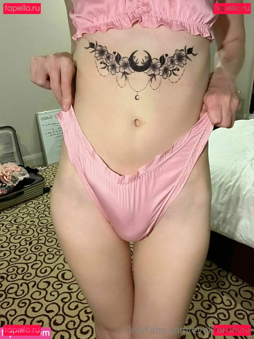 evelynfrazao Onlyfans Photo Gallery 