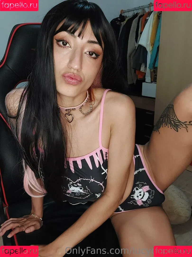 lucyonline69 Onlyfans Photo Gallery 