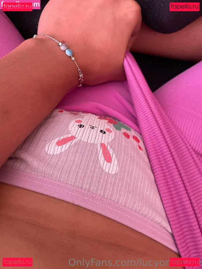 lucyonline69 Onlyfans Photo Gallery 