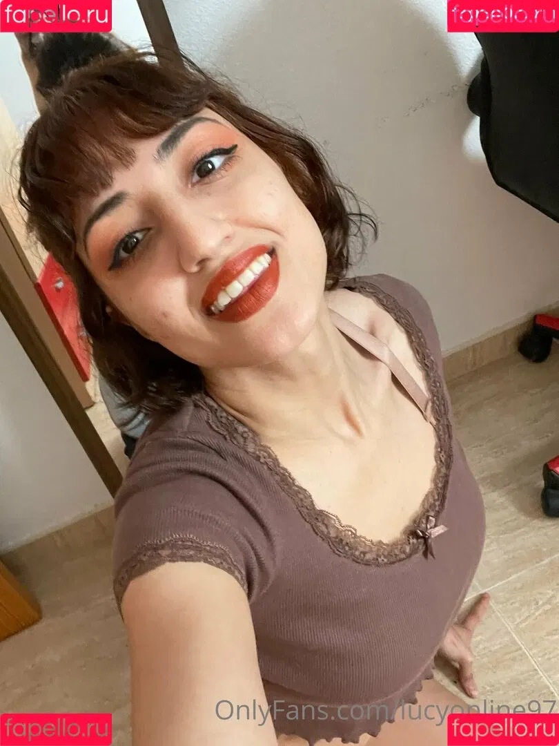 lucyonline69 Onlyfans Photo Gallery 
