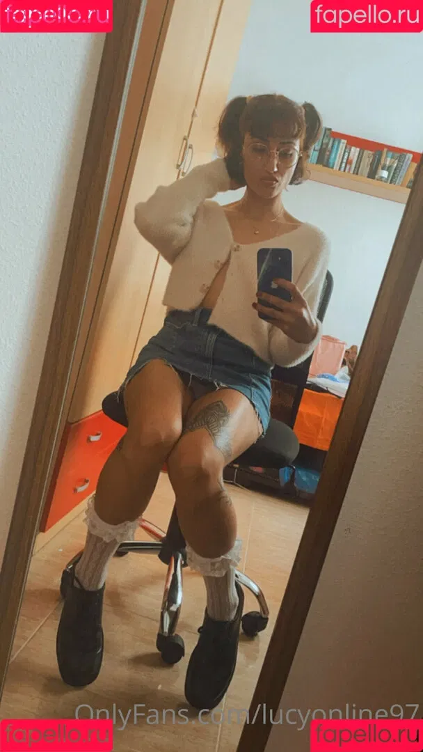 lucyonline69 Onlyfans Photo Gallery 