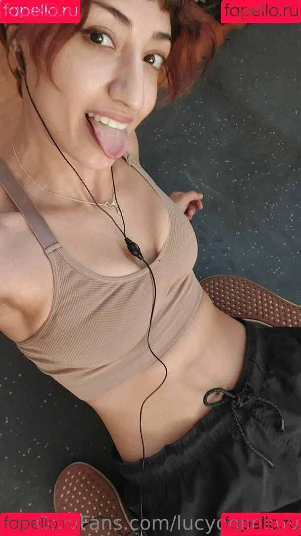 lucyonline69 Onlyfans Photo Gallery 