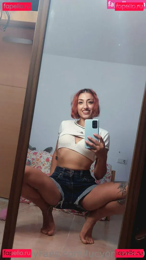 lucyonline69 Onlyfans Photo Gallery 