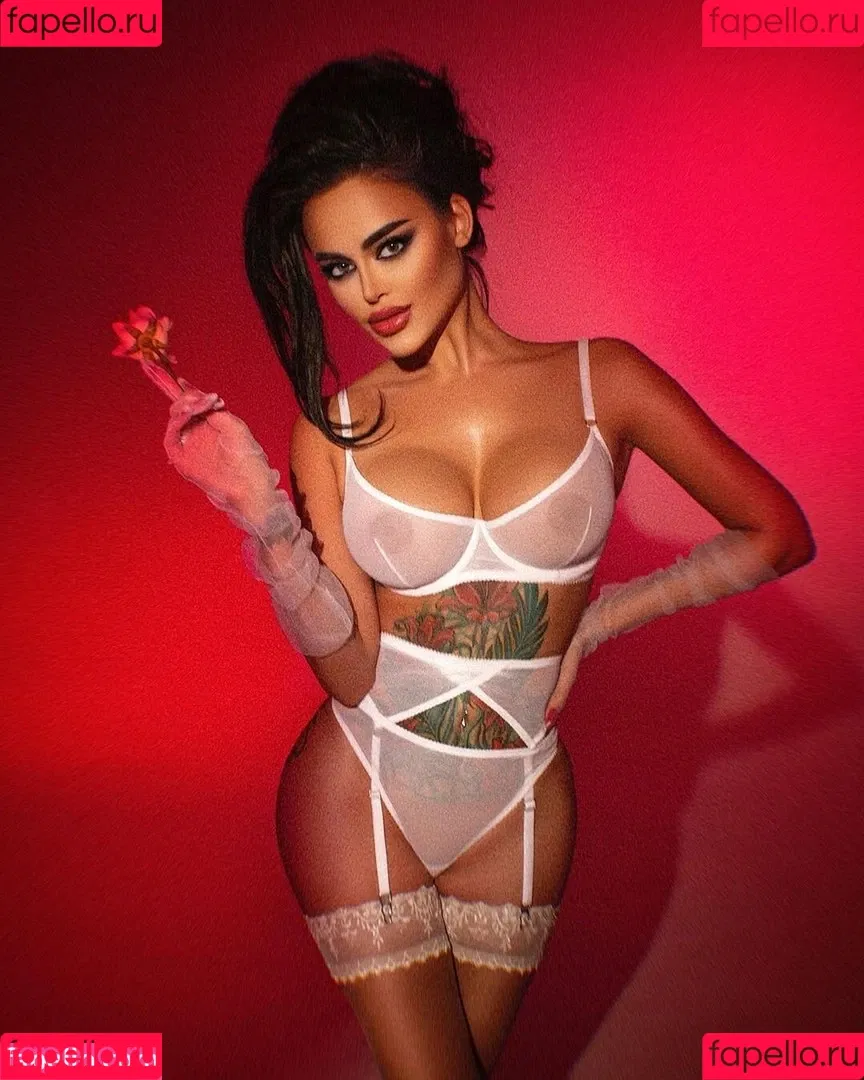 Nita Kuzmina Onlyfans Photo Gallery 