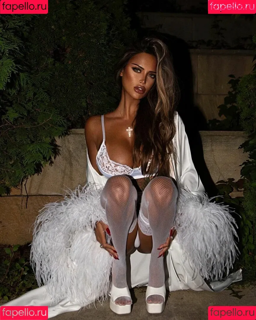 Nita Kuzmina Onlyfans Photo Gallery 