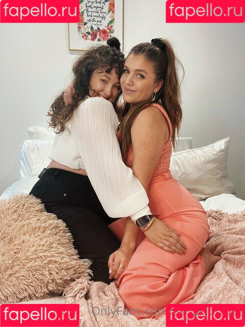 Esmé Louise James Onlyfans Photo Gallery 