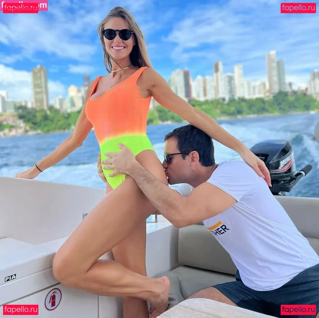 Renata Kuerten Onlyfans Photo Gallery 