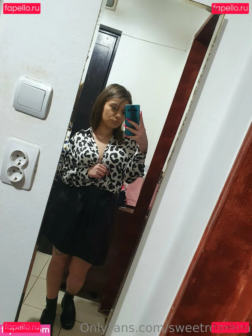 sweetromana Onlyfans Photo Gallery 