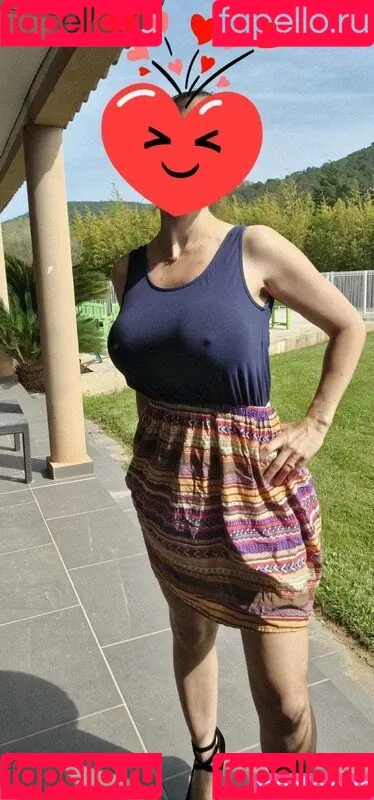 carovicapo Onlyfans Photo Gallery 