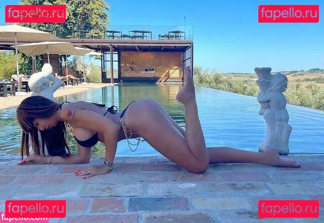 Stefania Innocentini Onlyfans Photo Gallery 