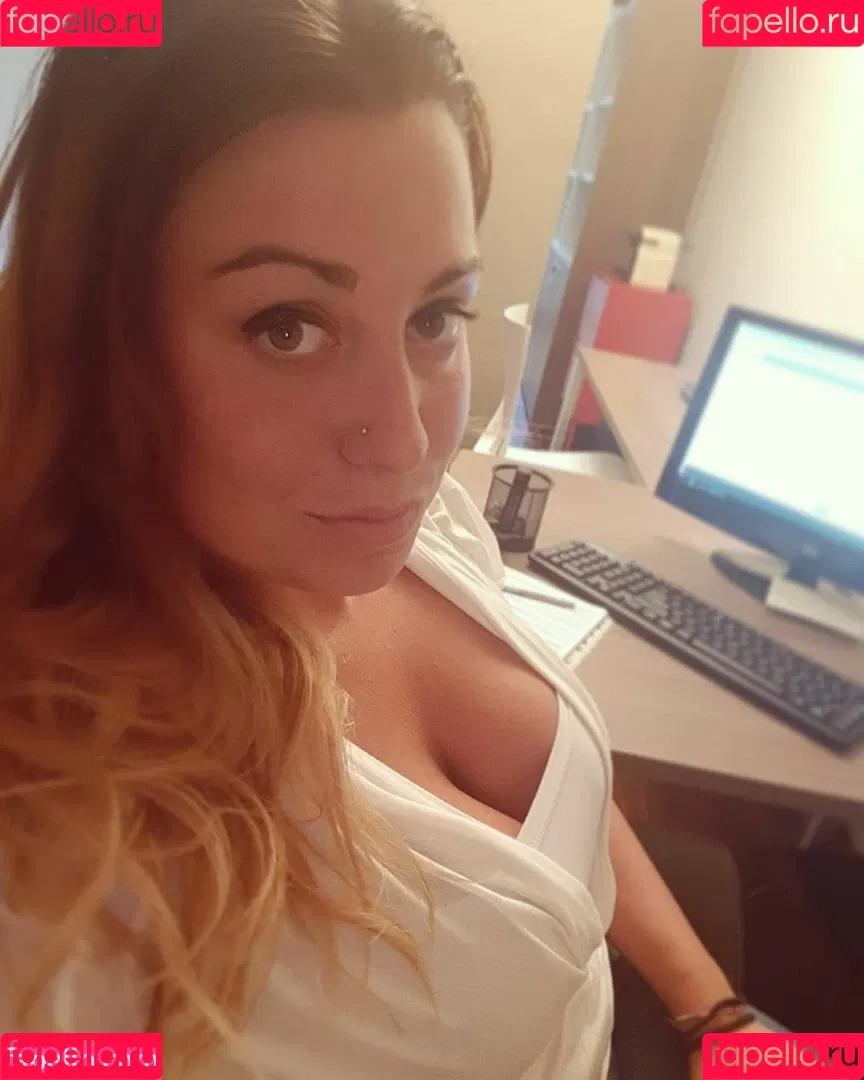 curvygirl89 Onlyfans Photo Gallery 